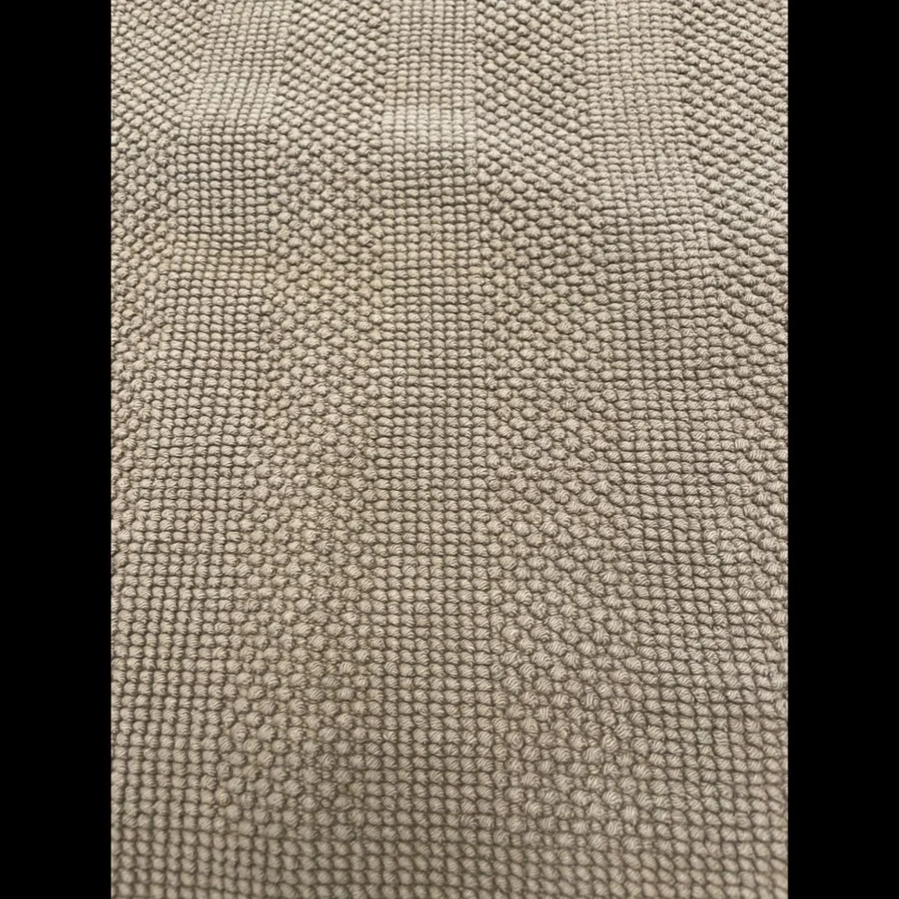 NWT‎ Hotel Collection [SZ 22 x 36 ] Woven Stripe Bath Mat in Pearl Grey